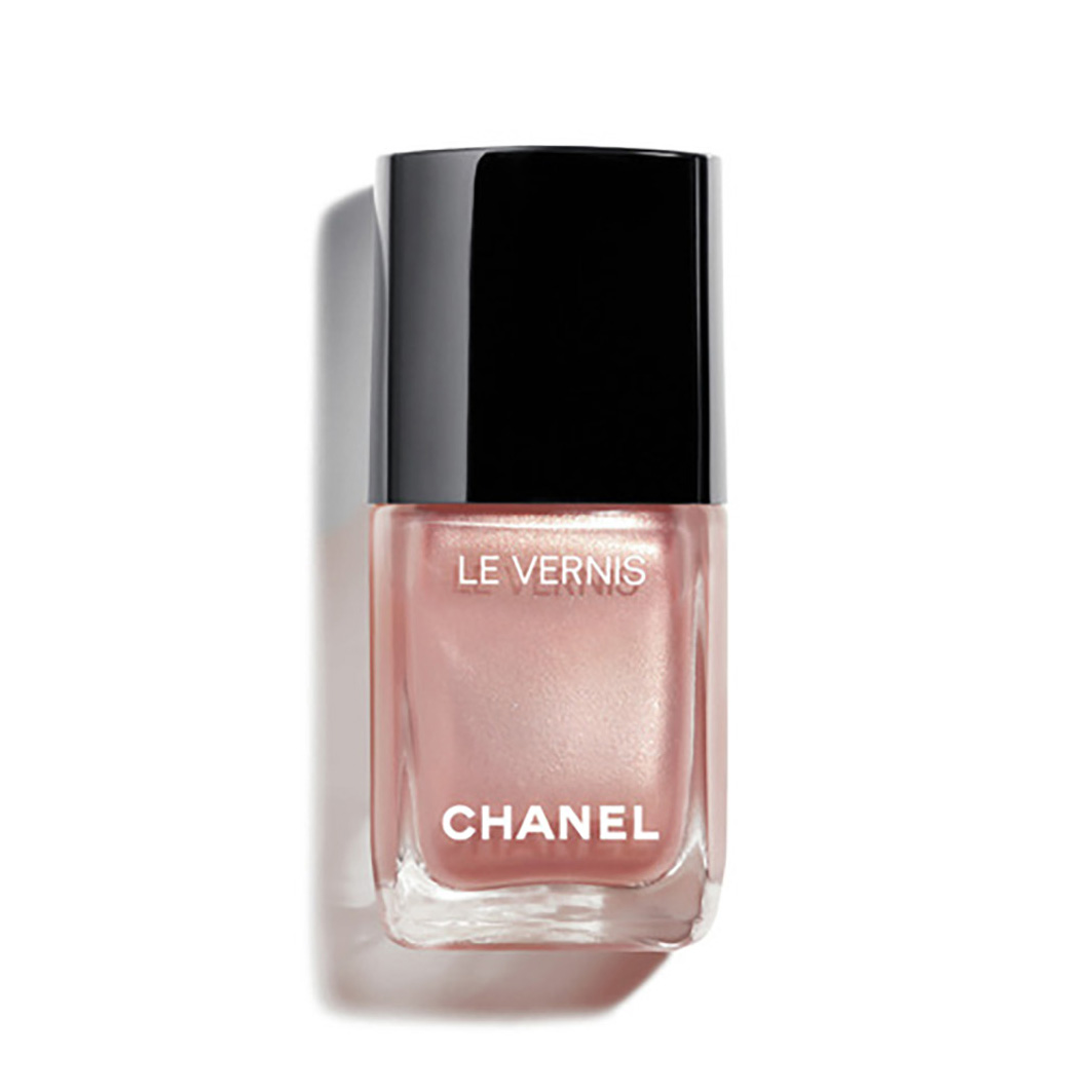 Everything from the CHANEL Les Beiges Summer Light makeup collection ...