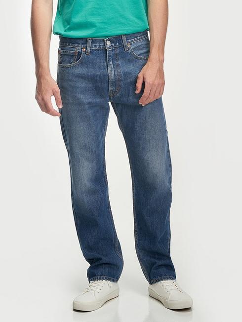 Levi's® Is All About '70s-Style Flared Jeans And A Looser Straight Fit ...