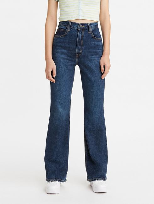 Levi's® Is All About '70s-Style Flared Jeans And A Looser Straight Fit ...