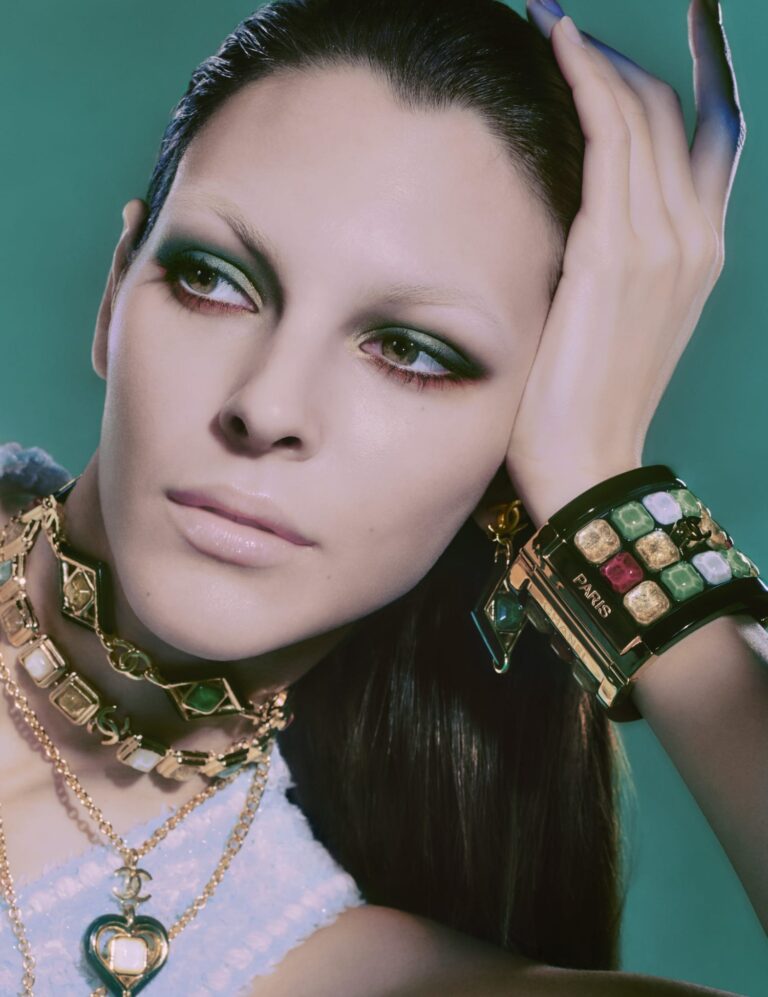 CHANEL Looks To Byzantine Art For Their Jewel-Inspired LES 4