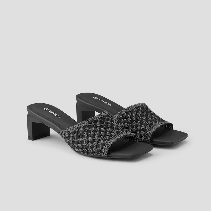 VIVAIA’s running heels offer unbeatable comfort in a timeless design
